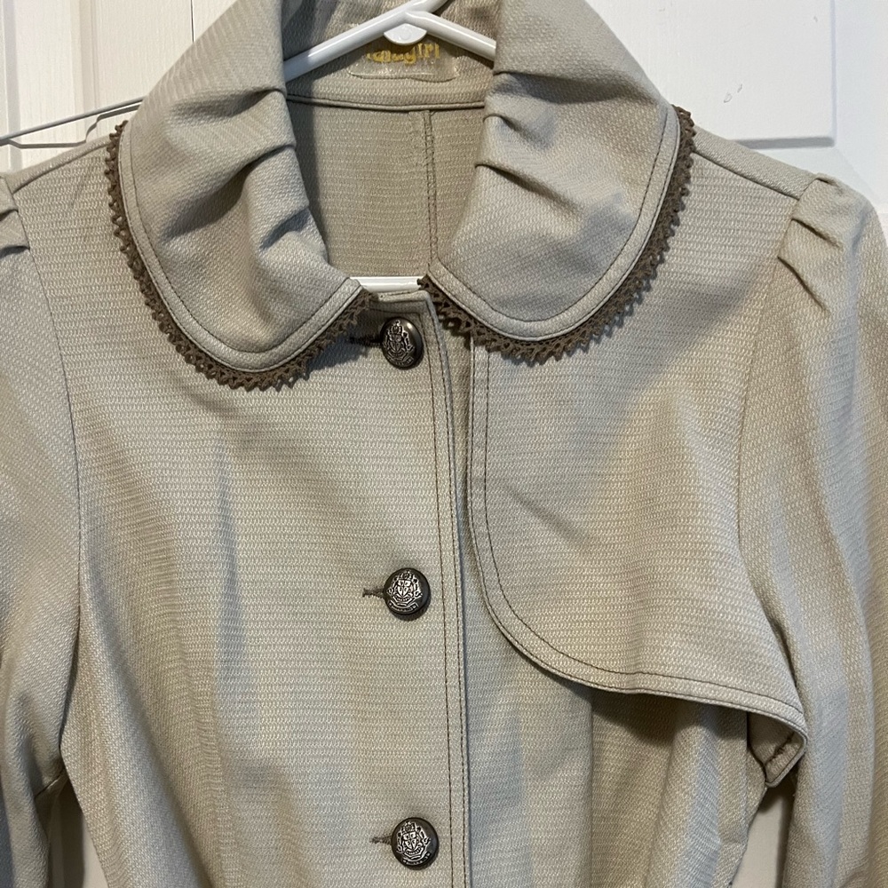 Woman’s Trench Coat / Jacket from Japan.
